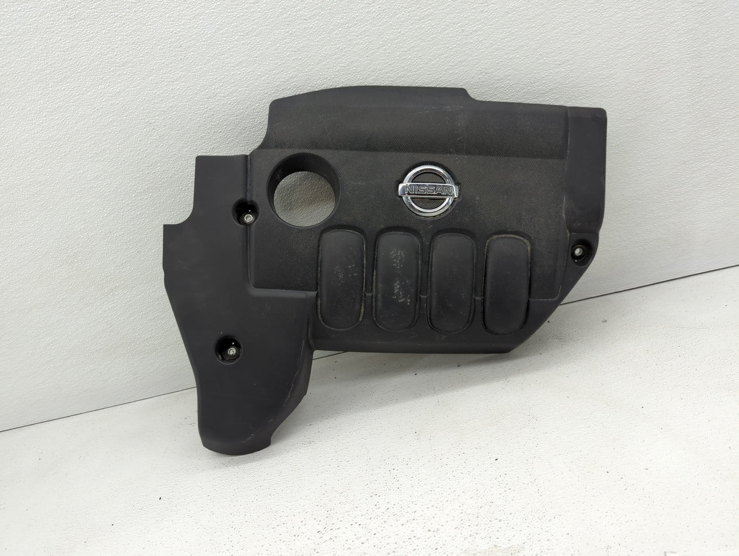 2009 Nissan Altima Engine Cover - Oemusedautoparts1.com