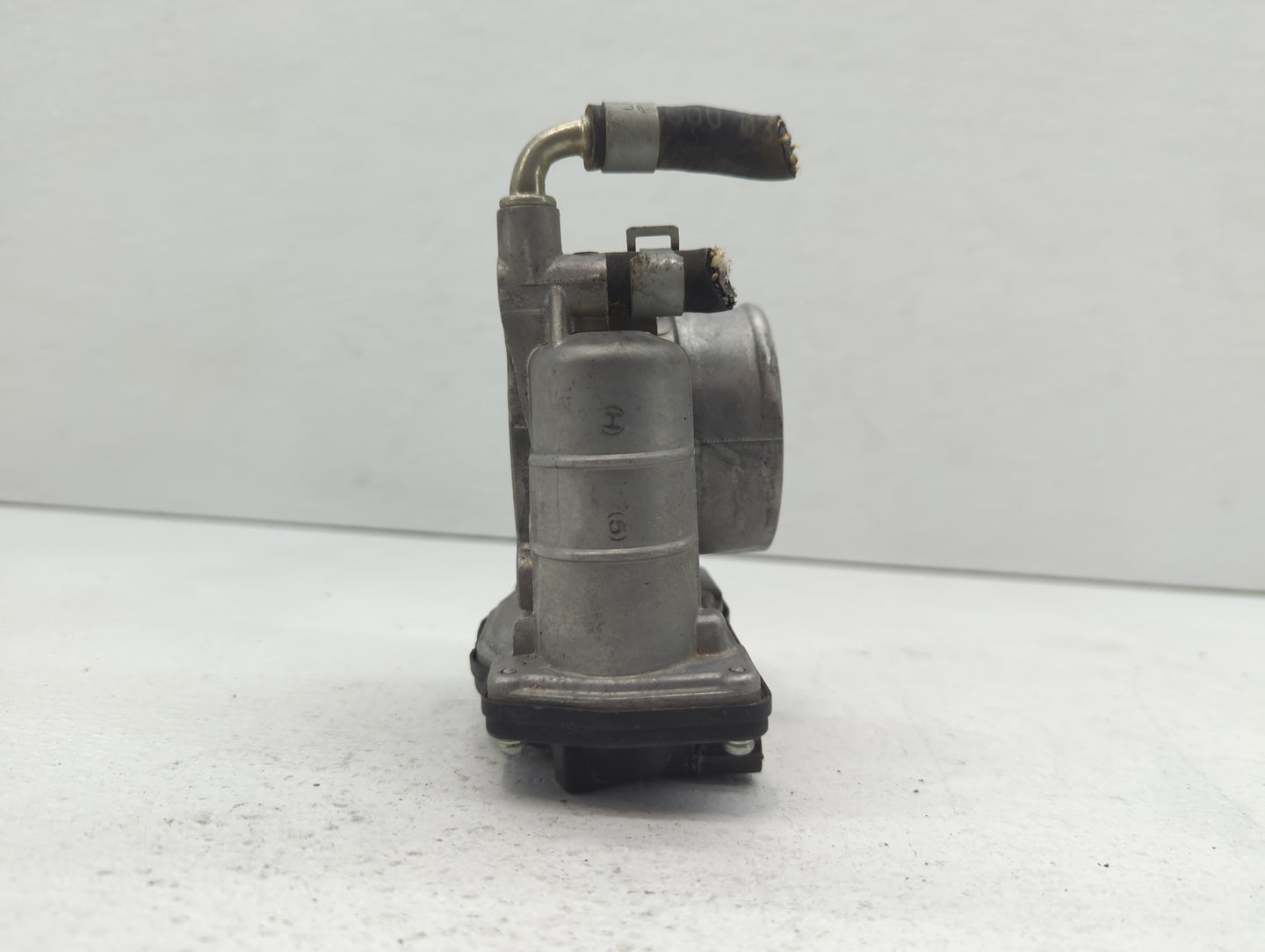 2007-2013 Nissan Altima Throttle Body P/N:526-01 RME60-16, RME60-15 Fits Fits 2007 2008 2009 2010 2011 2012 2013 OEM Used Au