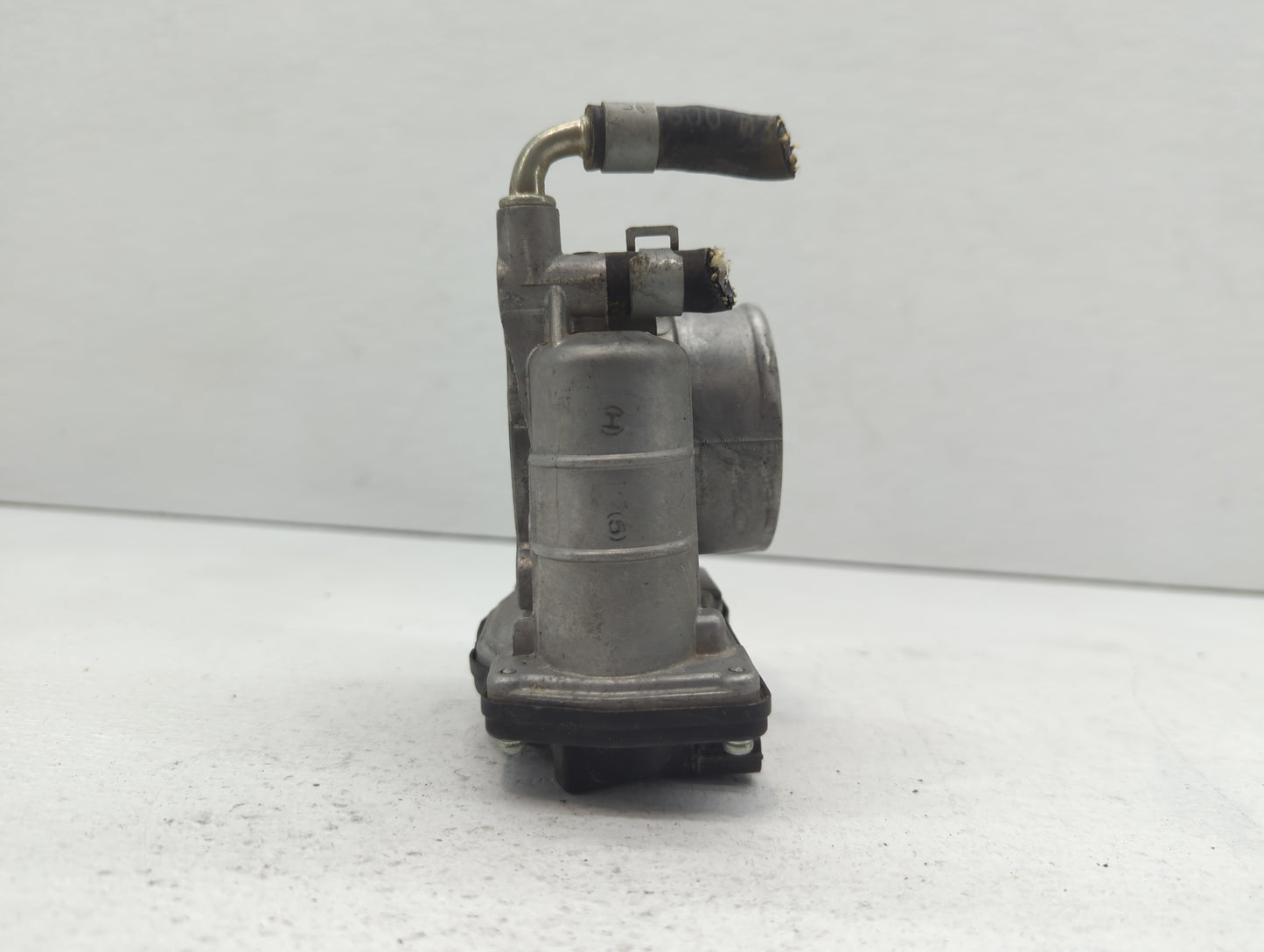 2007-2013 Nissan Altima Throttle Body P/N:526-01 RME60-16, RME60-15 Fits Fits 2007 2008 2009 2010 2011 2012 2013 OEM Used Au