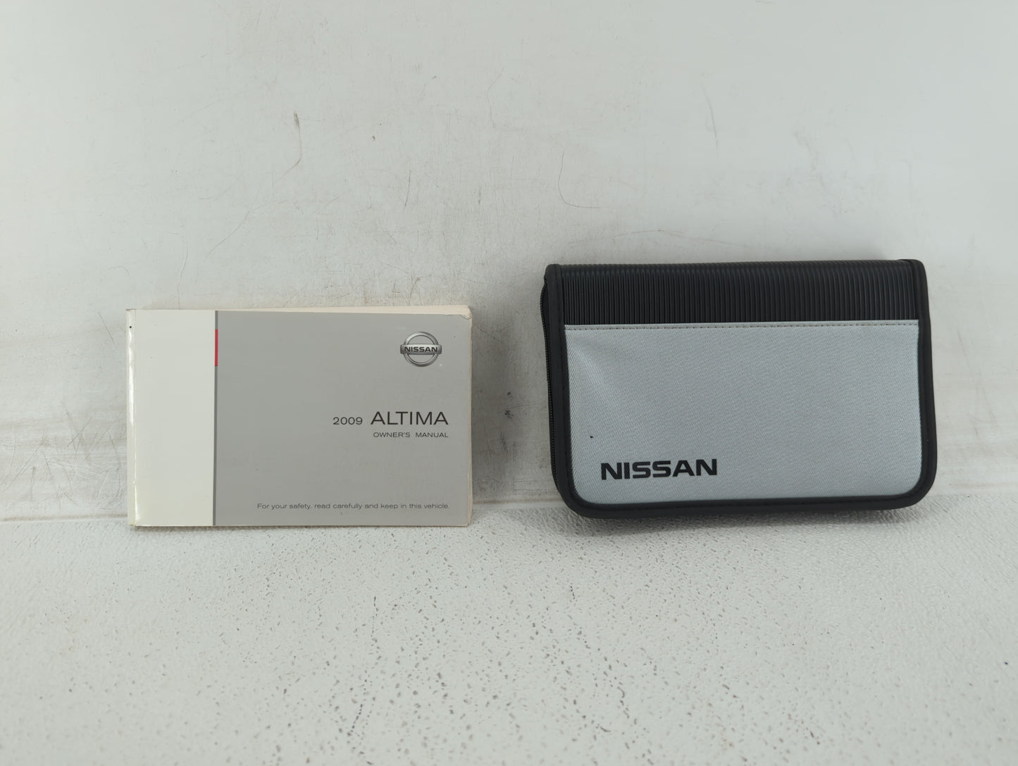 2009 Nissan Altima Owners Manual Book Guide OEM Used Auto Parts - Oemusedautoparts1.com