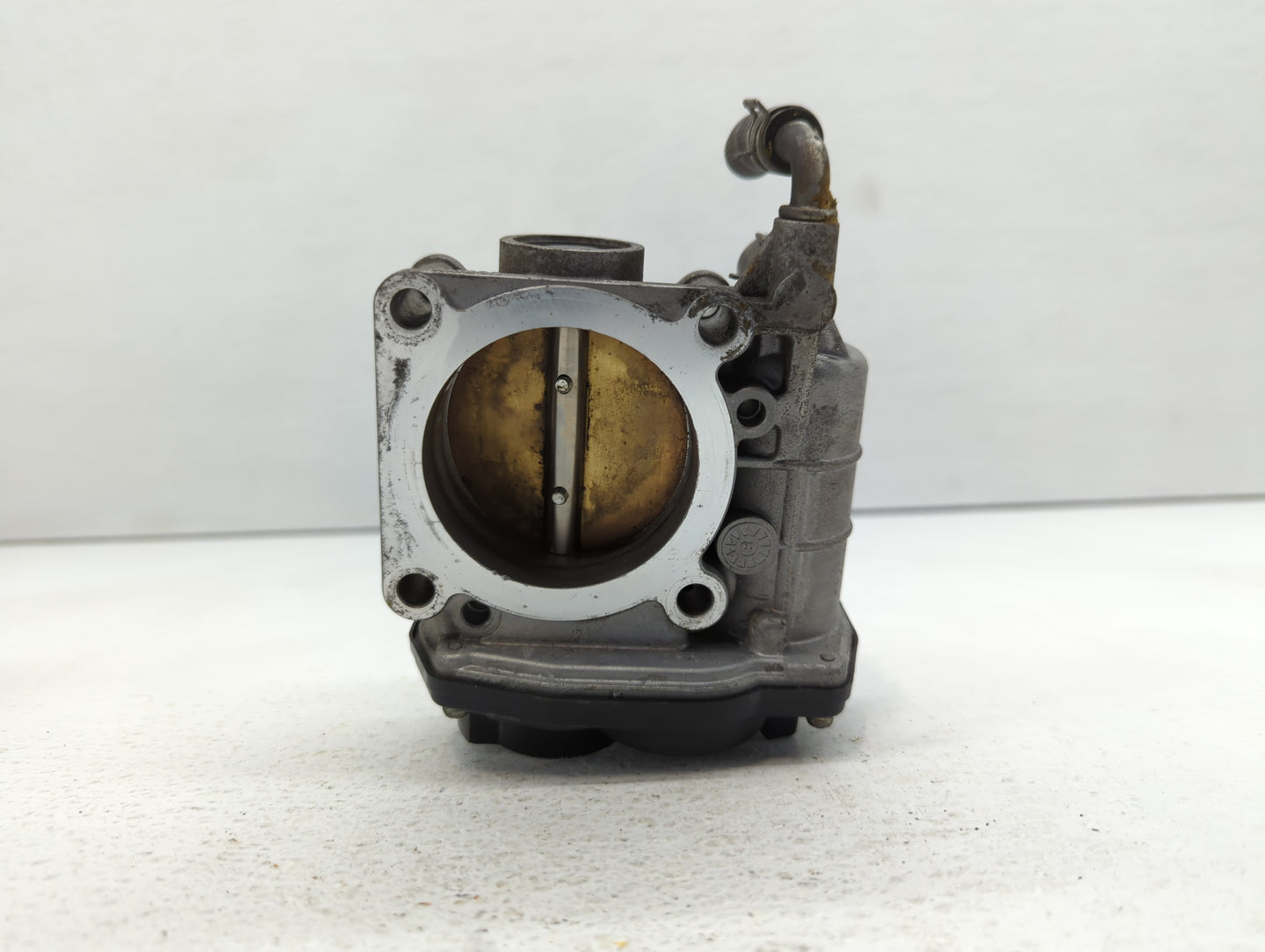 2007-2013 Nissan Altima Throttle Body Fits Fits 2007 2008 2009 2010 2011 2012 2013 OEM Used Auto Parts - Oemusedautoparts1.c