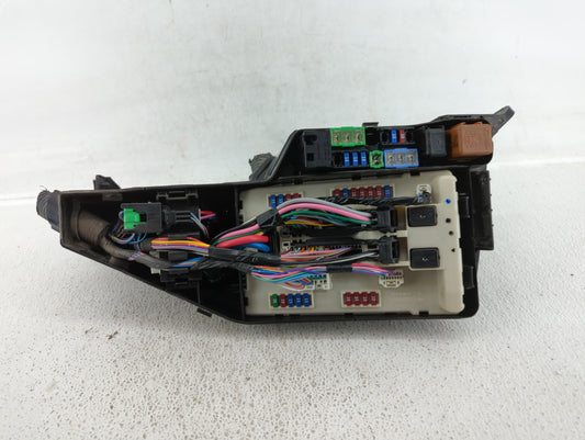 2008-2010 Nissan Altima Fusebox Fuse Box Panel Relay Module P/N:284B71AA0A Fits Fits 2008 2009 2010 OEM Used Auto Parts