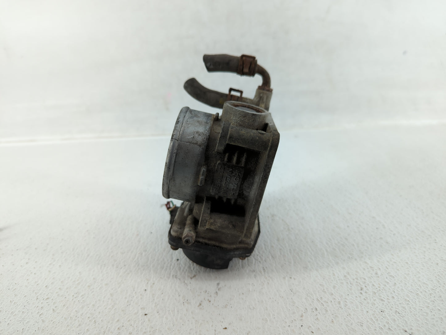 2007-2013 Nissan Altima Throttle Body P/N:RME60-13 526-01 Fits Fits 2007 2008 2009 2010 2011 2012 2013 OEM Used Auto Parts -