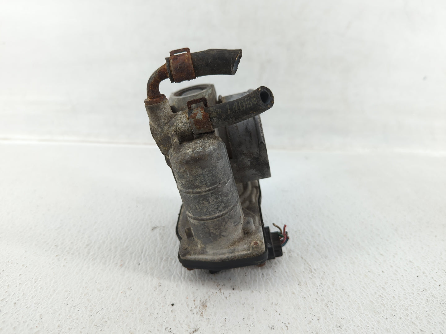 2007-2013 Nissan Altima Throttle Body P/N:RME60-13 526-01 Fits Fits 2007 2008 2009 2010 2011 2012 2013 OEM Used Auto Parts -