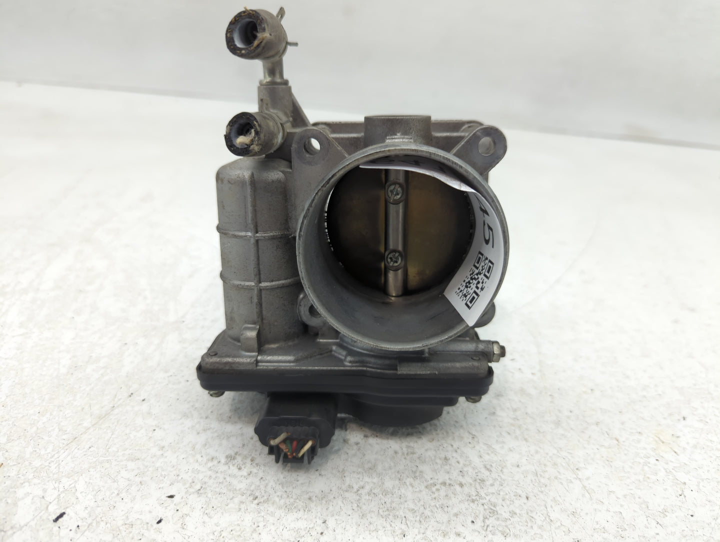 2007-2014 Nissan Altima Throttle Body P/N:G 0422 3 526-01 Fits Fits 2007 2008 2009 2010 2011 2012 2013 2014 OEM Used Auto Pa