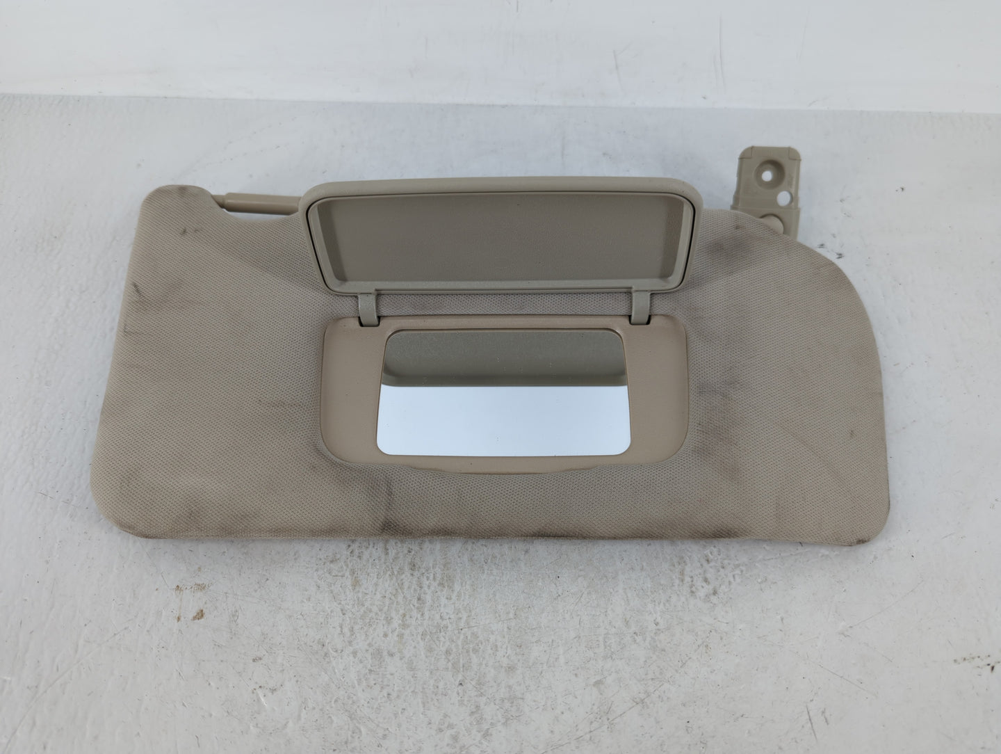 2009 Nissan Altima Sun Visor Shade Replacement Passenger Right Mirror Fits OEM Used Auto Parts - Oemusedautoparts1.com