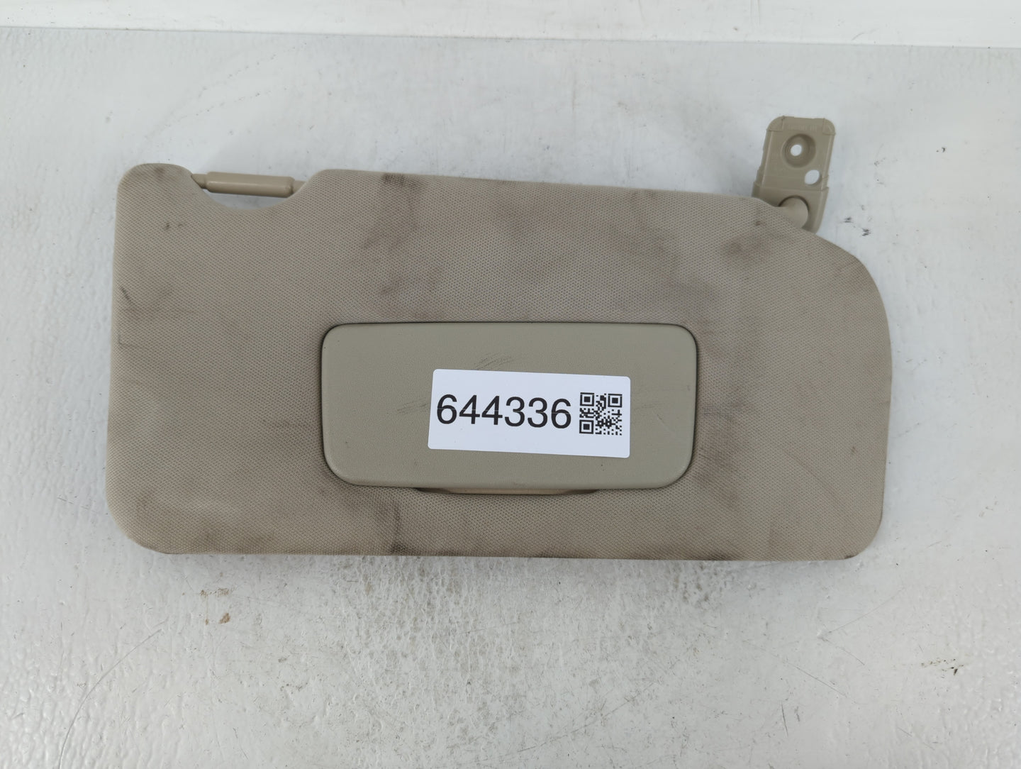 2009 Nissan Altima Sun Visor Shade Replacement Passenger Right Mirror Fits OEM Used Auto Parts - Oemusedautoparts1.com