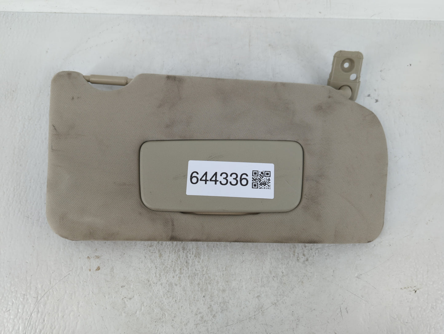 2009 Nissan Altima Sun Visor Shade Replacement Passenger Right Mirror Fits OEM Used Auto Parts - Oemusedautoparts1.com