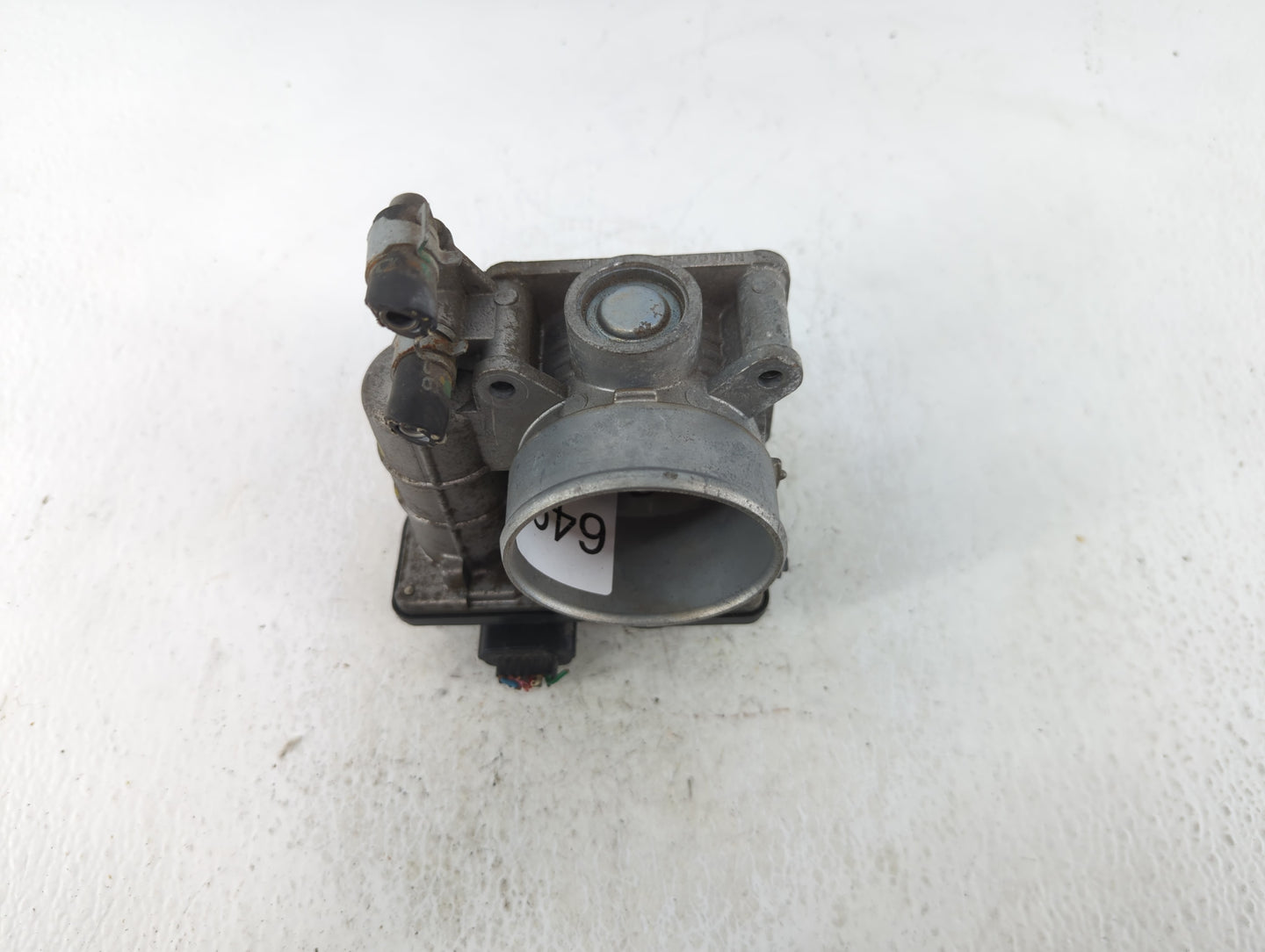 2007-2013 Nissan Altima Throttle Body P/N:RME60-15 Fits Fits 2007 2008 2009 2010 2011 2012 2013 OEM Used Auto Parts - Oemuse