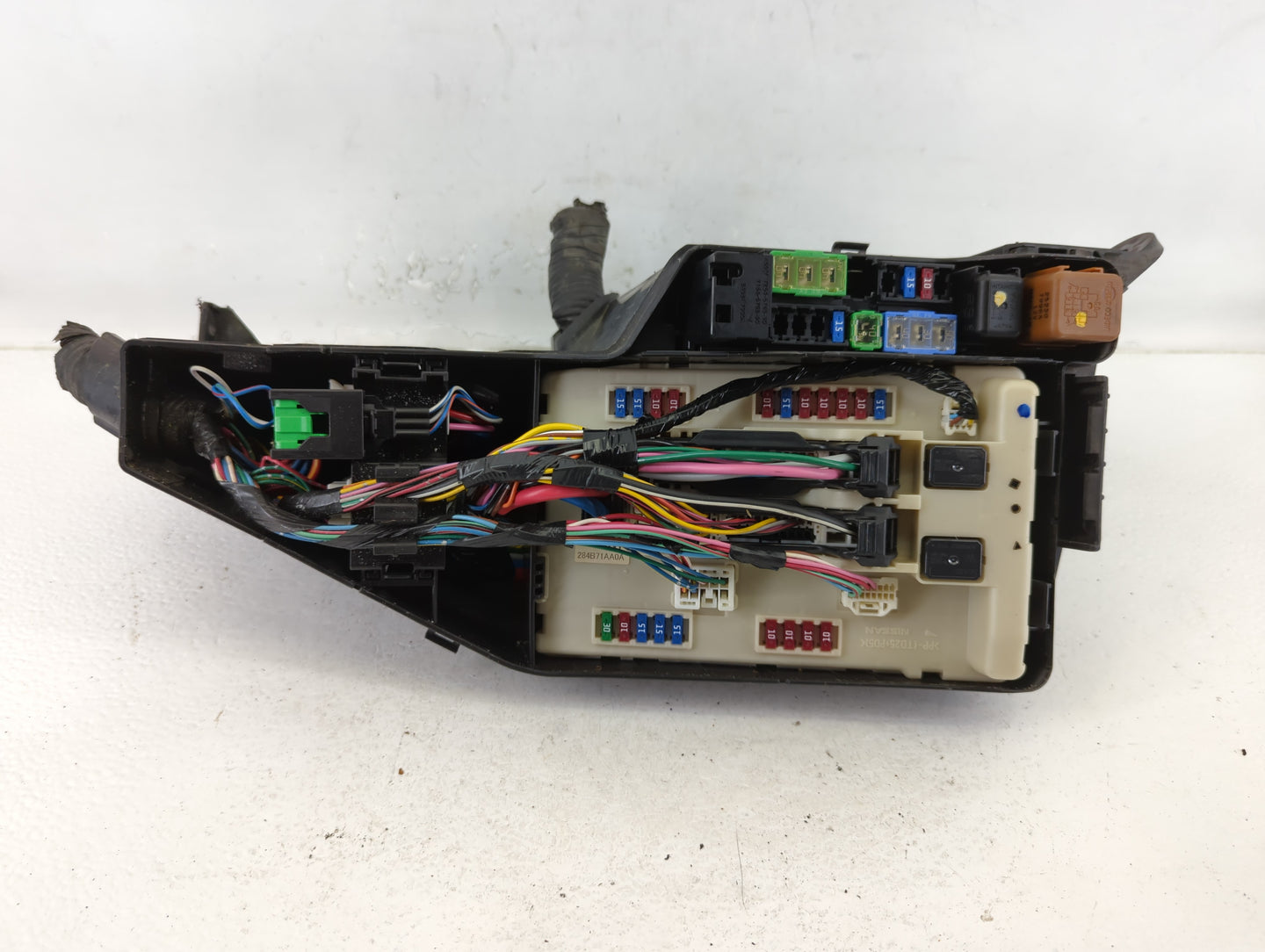 2008-2010 Nissan Altima Fusebox Fuse Box Panel Relay Module P/N:28471AA0A Fits Fits 2008 2009 2010 OEM Used Auto Parts - Oem