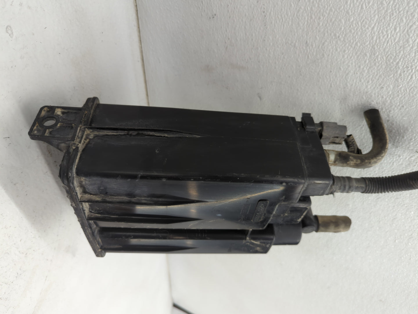 2009 Nissan Altima Fuel Vapor Charcoal Canister 663029 - Oemusedautoparts1.com