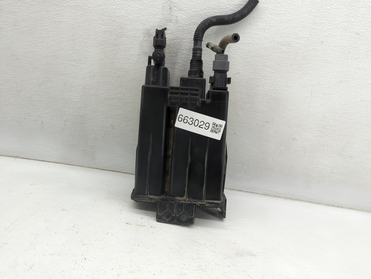 2009 Nissan Altima Fuel Vapor Charcoal Canister 663029 - Oemusedautoparts1.com