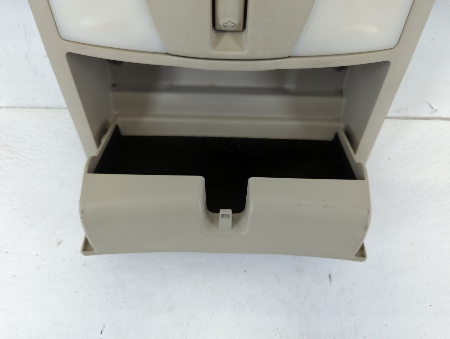 2009 Nissan Altima Overhead Roof Console - Oemusedautoparts1.com
