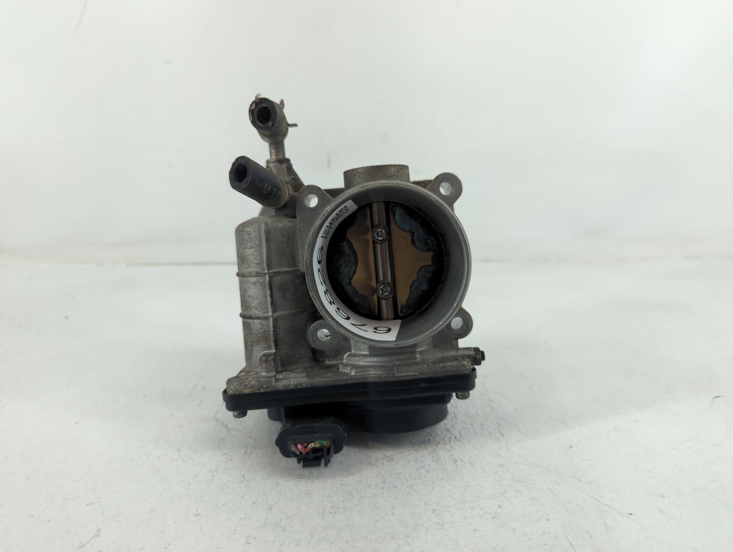 2007-2013 Nissan Altima Throttle Body P/N:G 8X22 2 526-01, RME60-15 2202H Fits Fits 2007 2008 2009 2010 2011 2012 2013 OEM U