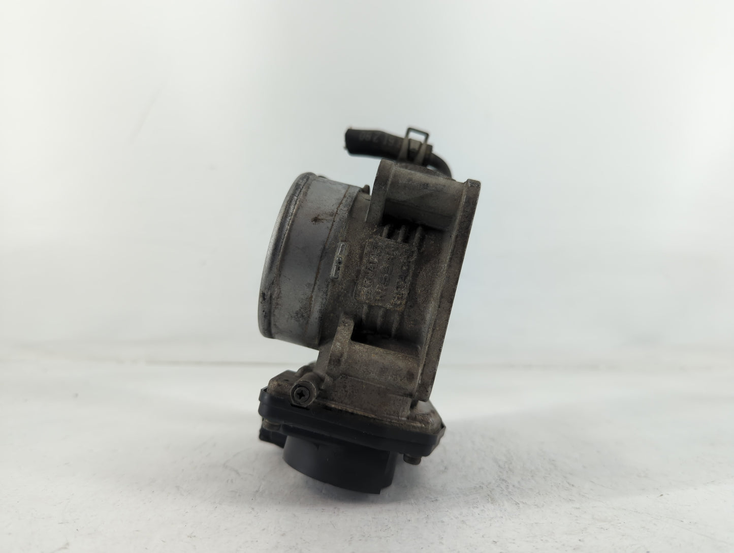 2007-2013 Nissan Altima Throttle Body P/N:G 8X22 2 526-01, RME60-15 2202H Fits Fits 2007 2008 2009 2010 2011 2012 2013 OEM U