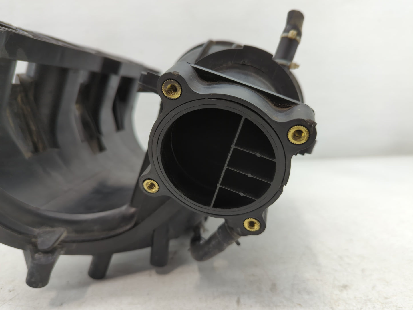 2007-2013 Nissan Altima Air Intake Manifold P/N:201082011 Fits Fits 2007 2008 2009 2010 2011 2012 2013 2014 2015 OEM Used Au