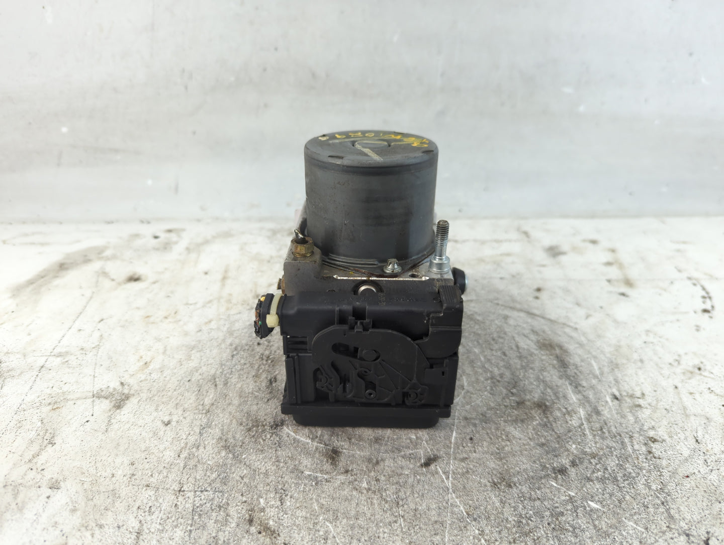 2007-2009 Nissan Altima ABS Pump Control Module Replacement P/N:47660 JA000 Fits Fits 2007 2008 2009 OEM Used Auto Parts - O