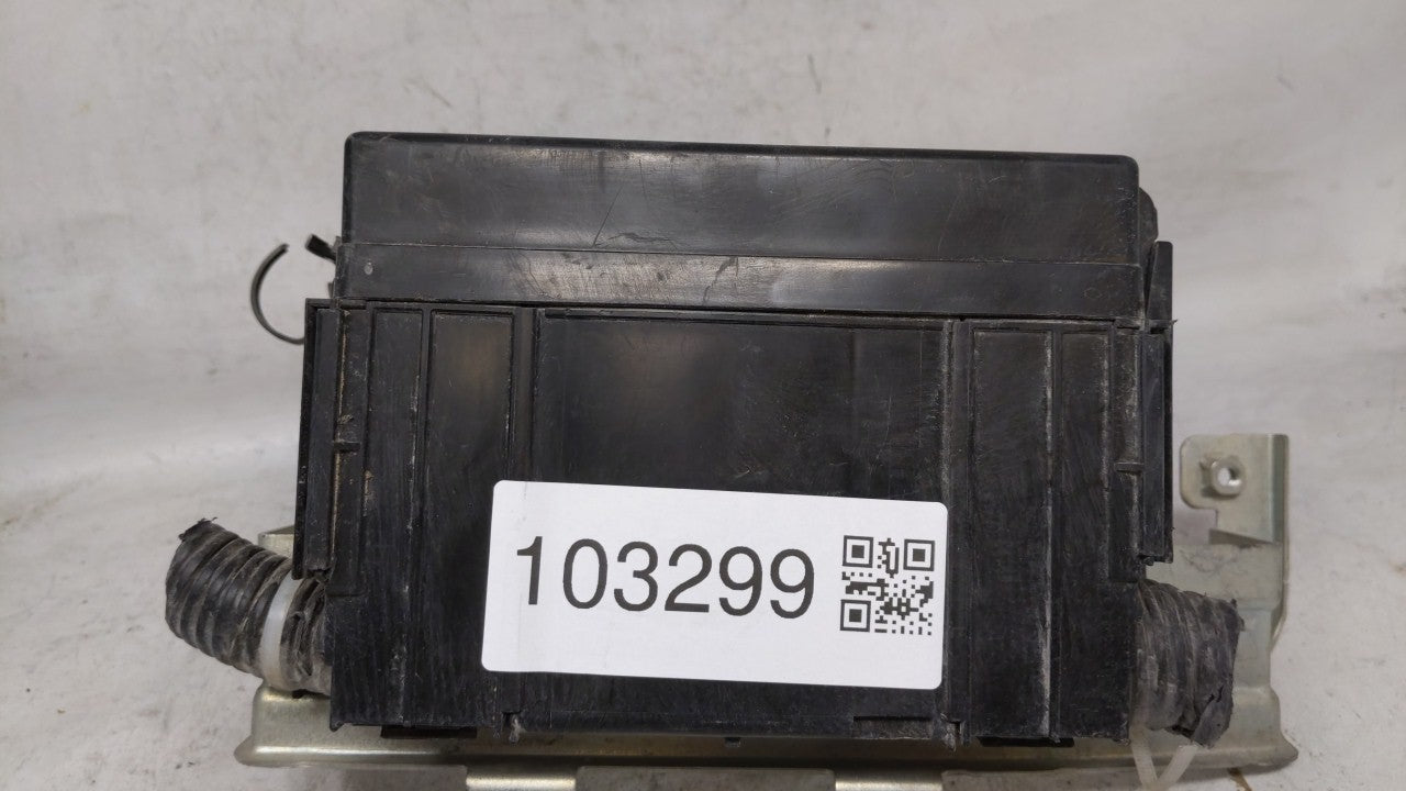 2009-2014 Nissan Cube Fusebox Fuse Box Panel Relay Module P/N:7154-7223-30 Fits Fits 2009 2010 2011 2012 2013 2014 OEM Used 