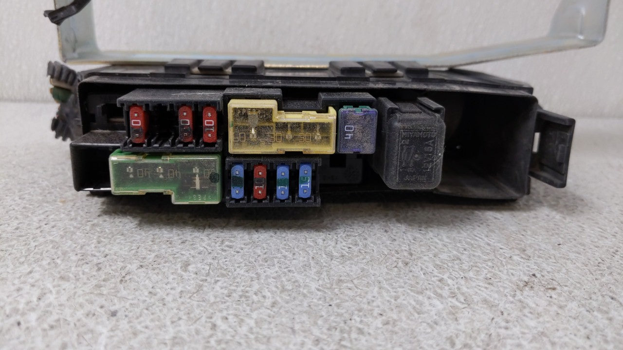 2009-2014 Nissan Cube Fusebox Fuse Box Panel Relay Module P/N:7154-7223-30 Fits Fits 2009 2010 2011 2012 2013 2014 OEM Used 