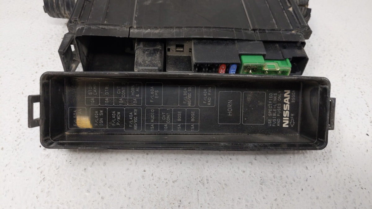 2009-2014 Nissan Cube Fusebox Fuse Box Panel Relay Module P/N:7154-7223-30 7154-7223-30 Fits Fits 2009 2010 2011 2012 2013 2