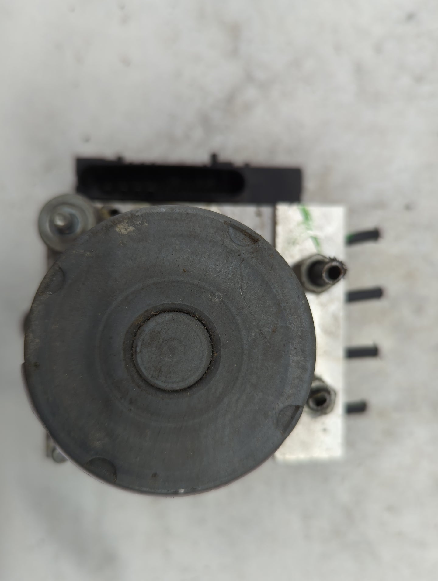 2009-2010 Nissan Cube ABS Pump Control Module Replacement P/N:0265280499 476601FA1A, 0265851086, 0607181003 Fits Fits 2009 2