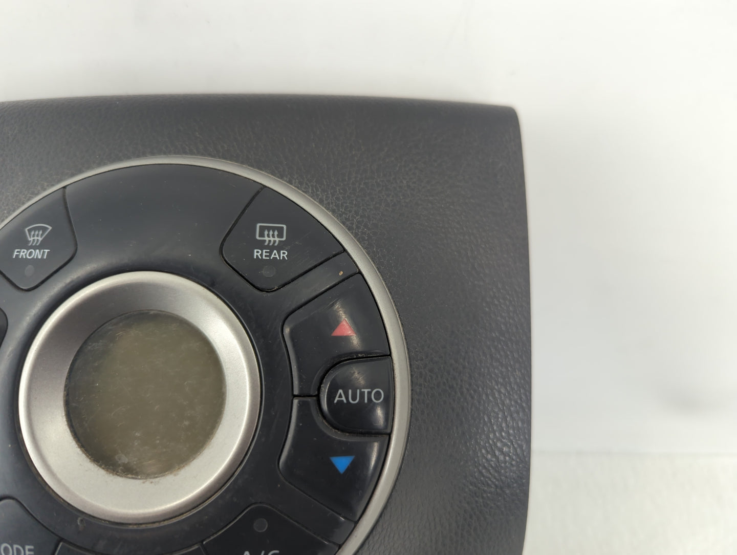 2009 Nissan Cube Climate Control Module Temperature AC/Heater Replacement P/N:T1008426HD 27570-1FC0B Fits OEM Used Auto Part