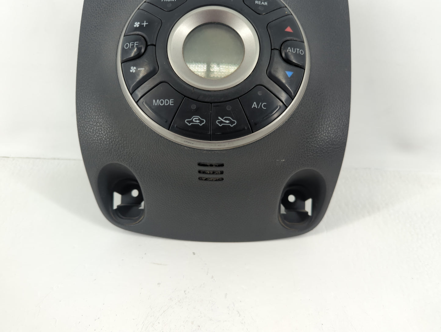 2009 Nissan Cube Climate Control Module Temperature AC/Heater Replacement P/N:T1008426HD 27570-1FC0B Fits OEM Used Auto Part