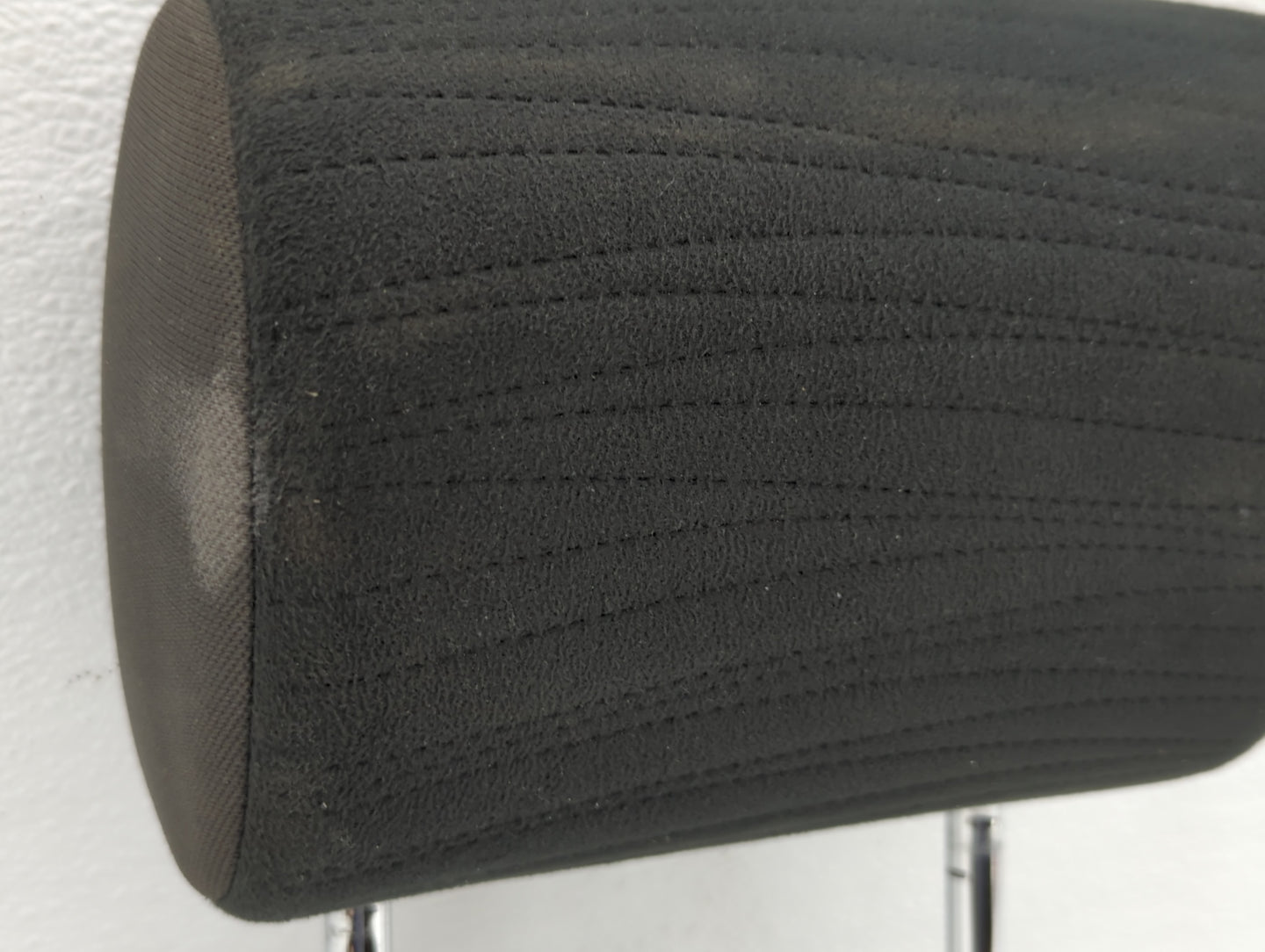 2009-2010 Nissan Cube Headrest Head Rest Front Driver Passenger Seat Fits Fits 2009 2010 OEM Used Auto Parts - Oemusedautopa