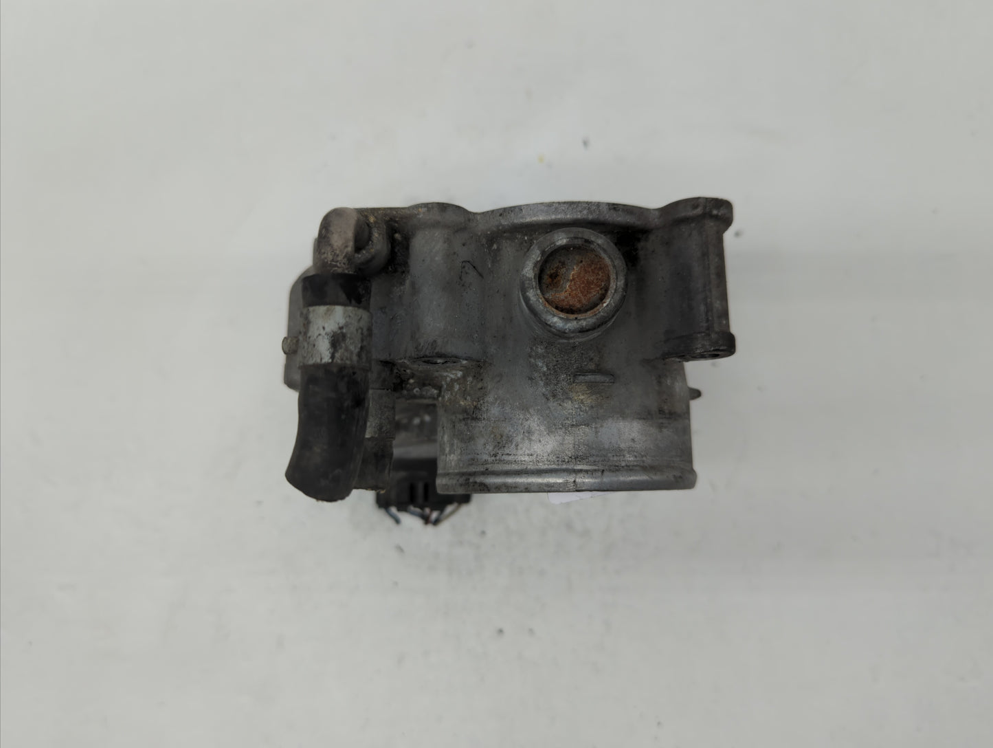 2009-2011 Nissan Frontier Throttle Body P/N:EA-A60-01 C Fits Fits 2009 2010 2011 2012 OEM Used Auto Parts - Oemusedautoparts