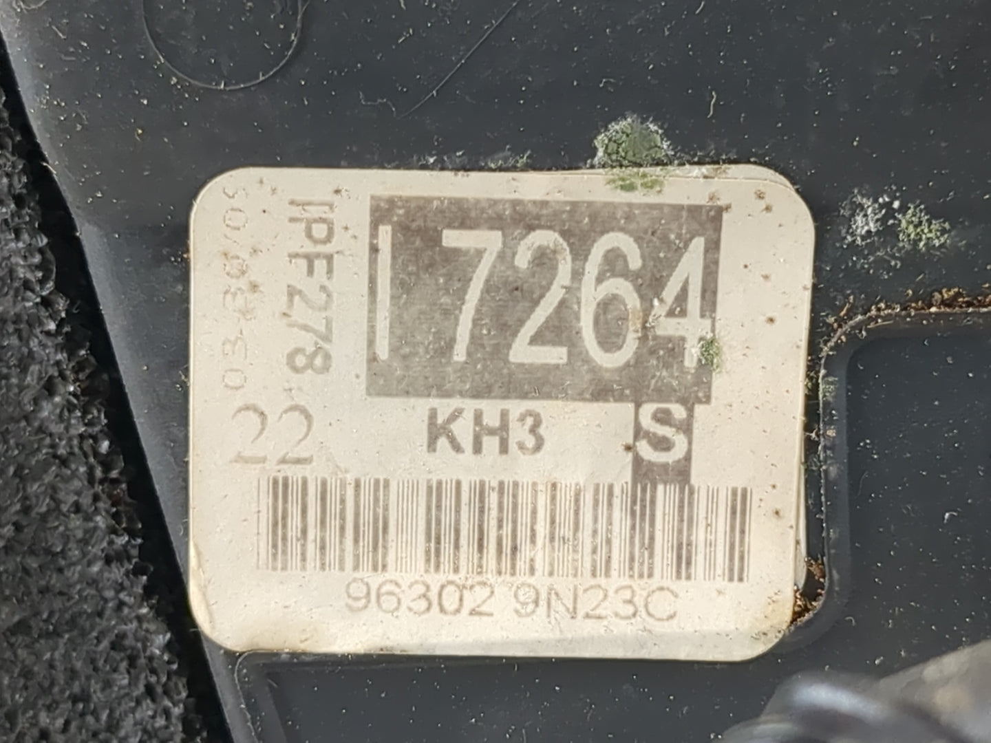 2009-2014 Nissan Maxima Driver Side View Mirror - Left Door Mirror OEM Used - Oemusedautoparts1.com