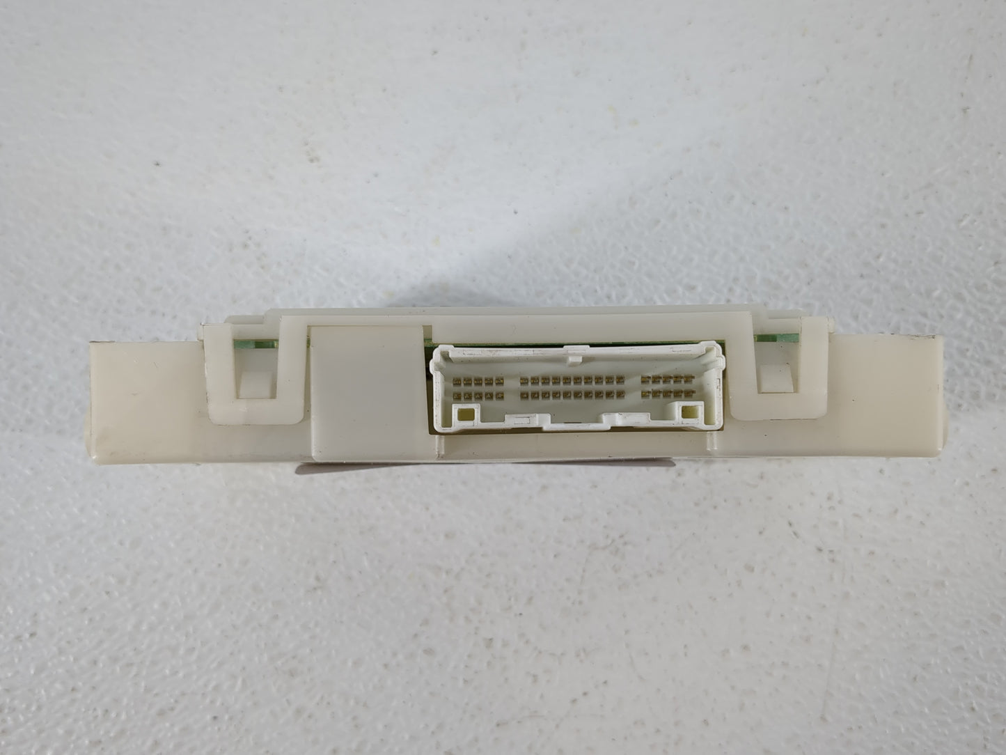 2009-2010 Nissan Maxima Radio AM FM Cd Player Receiver Replacement P/N:27760 9N01B Fits Fits 2009 2010 OEM Used Auto Parts -