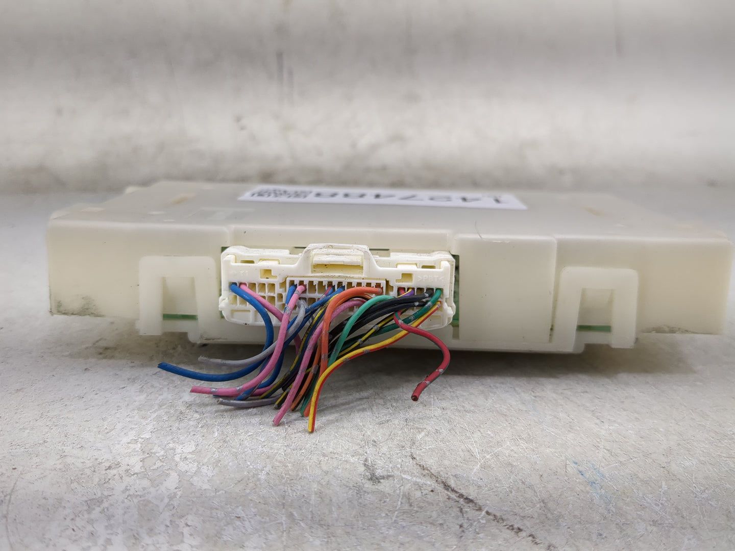 2009-2010 Nissan Maxima Temperature Control Module 27760-9n01b - Oemusedautoparts1.com
