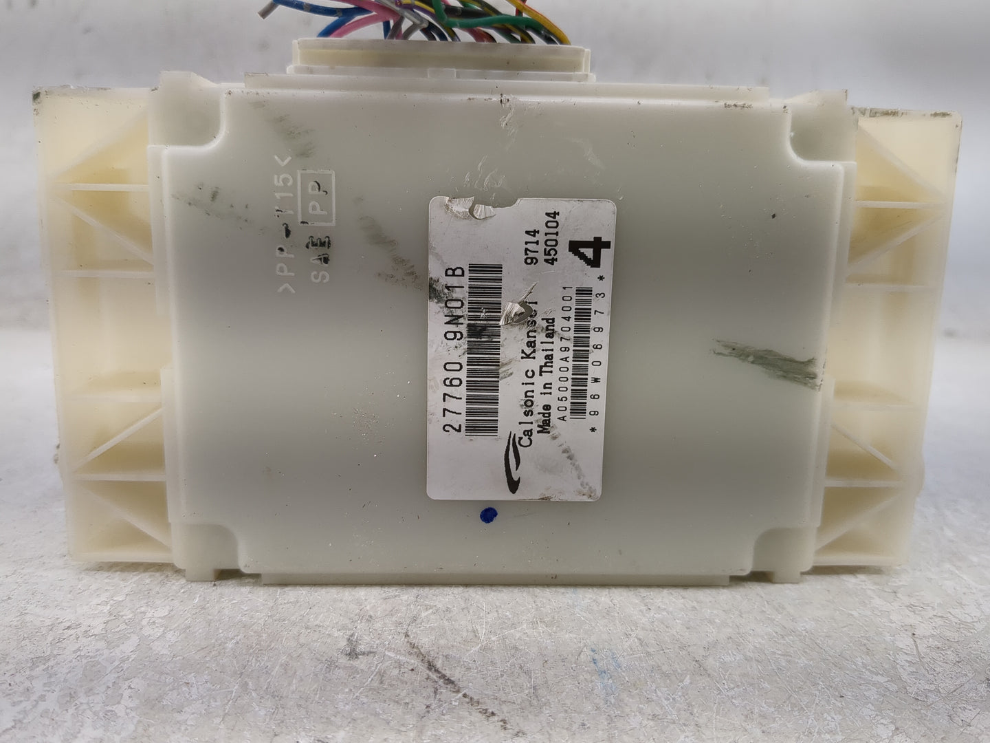 2009-2010 Nissan Maxima Temperature Control Module 27760-9n01b - Oemusedautoparts1.com