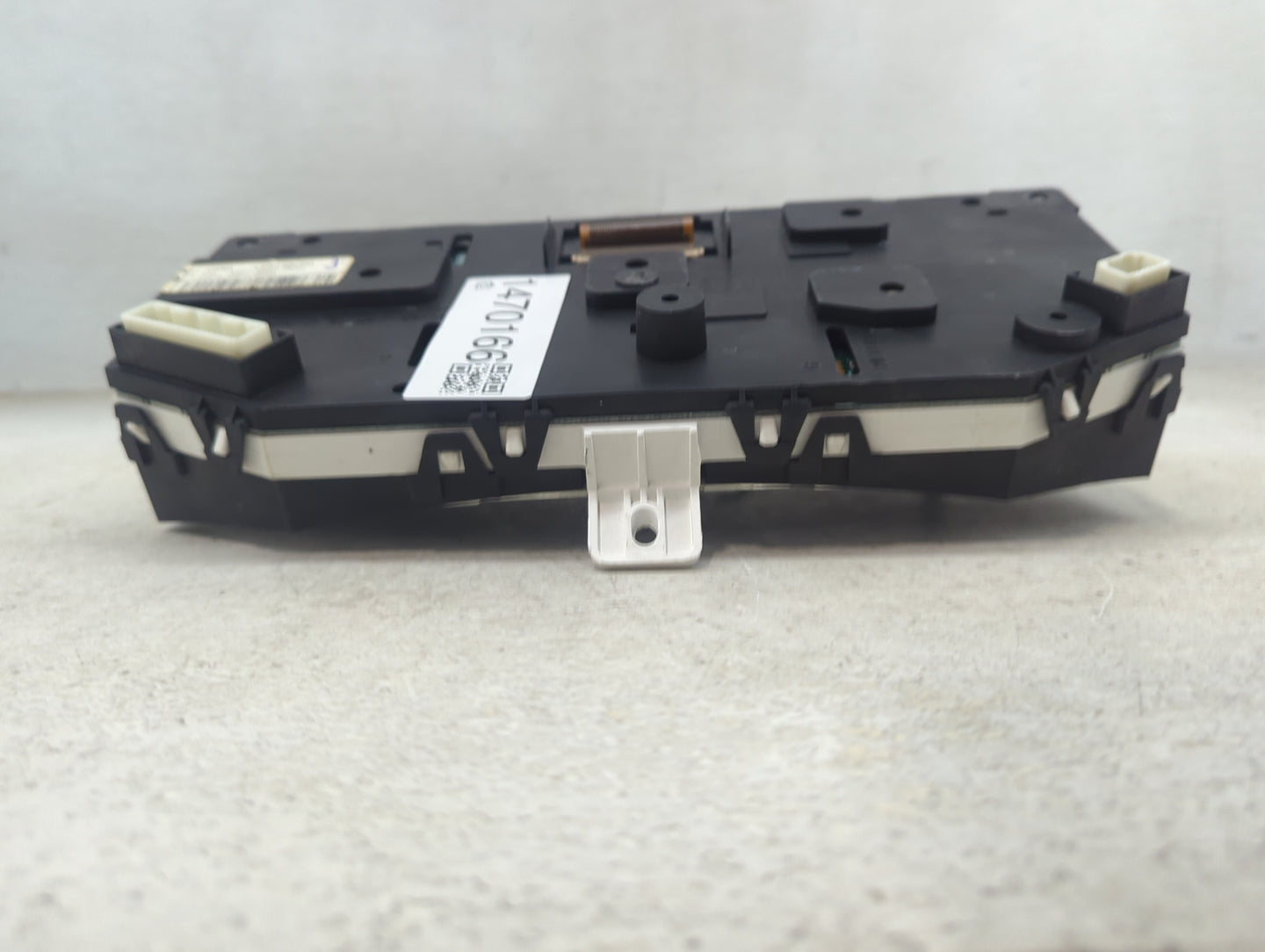 2009 Nissan Maxima Instrument Cluster Speedometer Gauges P/N:248109N00A 248109N00A/09034 Miles:109K Fits OEM Used Auto Parts