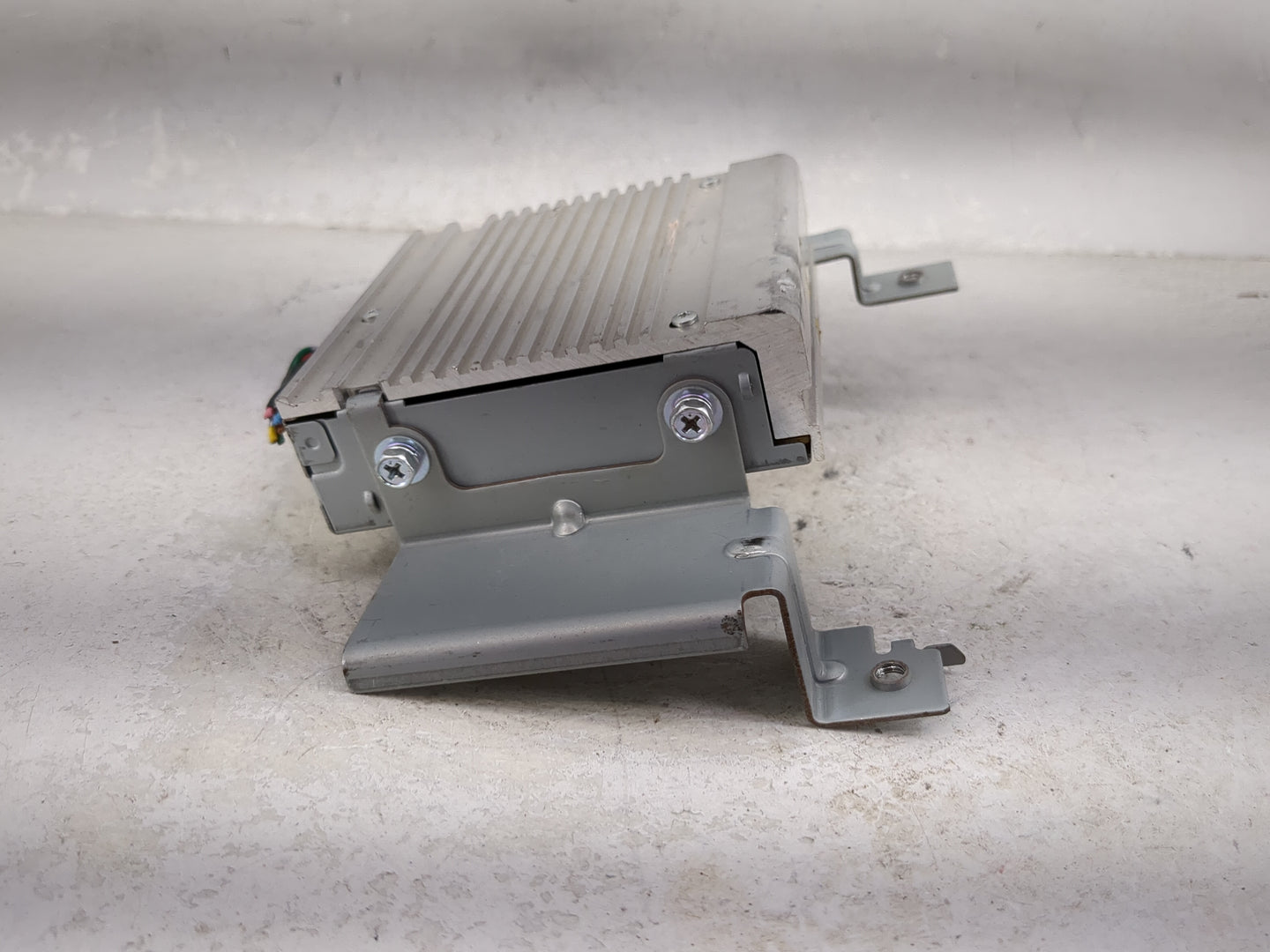 2009-2014 Nissan Maxima Radio Speaker Amplifier - Oemusedautoparts1.com