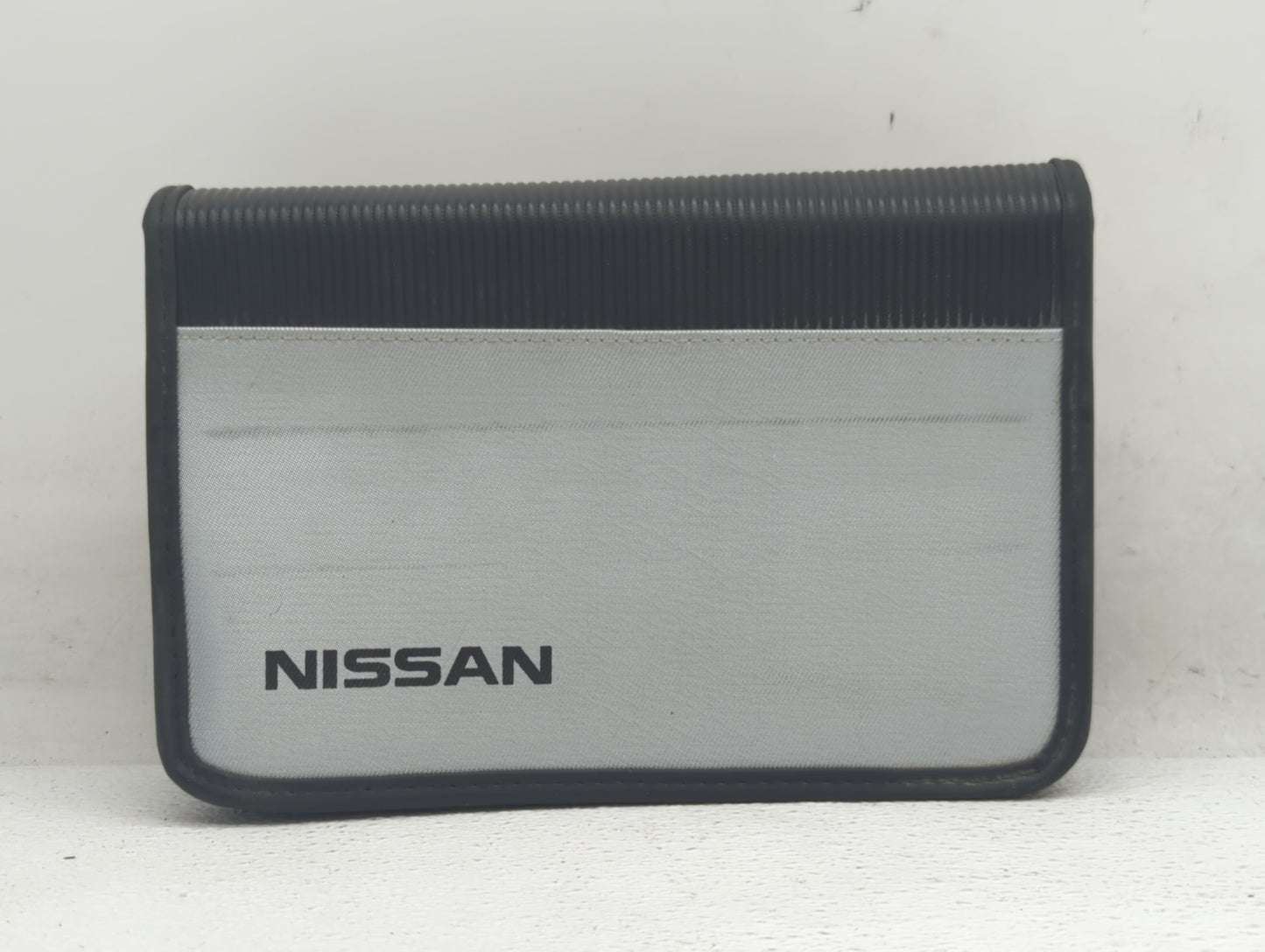 2009 Nissan Maxima Owners Manual Book Guide OEM Used Auto Parts - Oemusedautoparts1.com