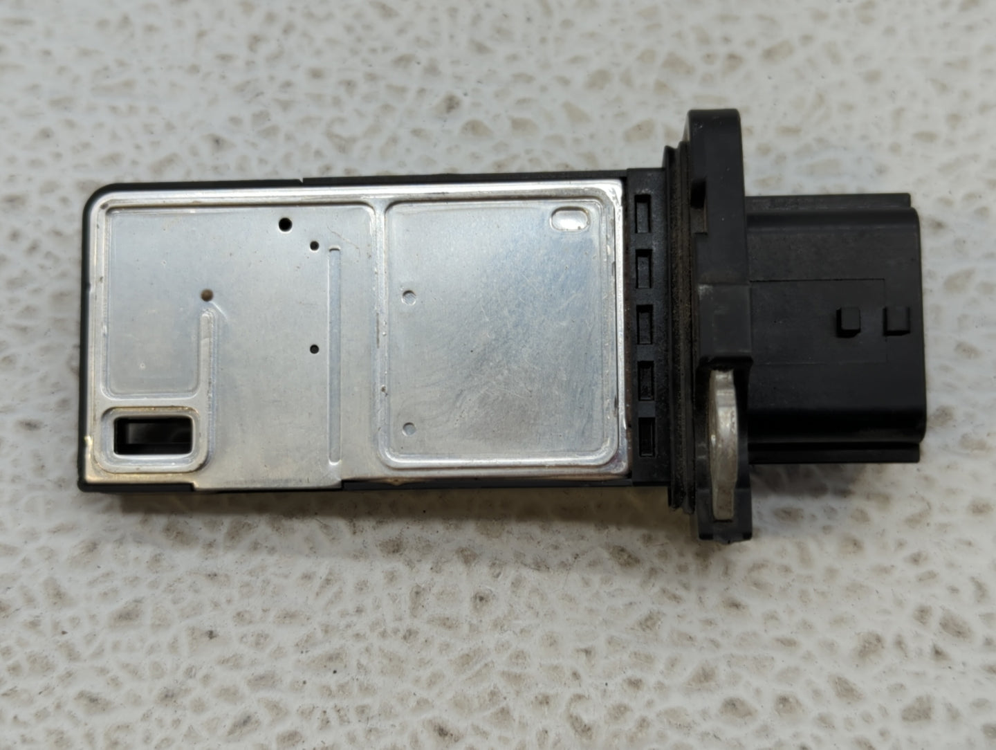 2004-2014 Nissan Maxima Mass Air Flow Meter Maf - Oemusedautoparts1.com