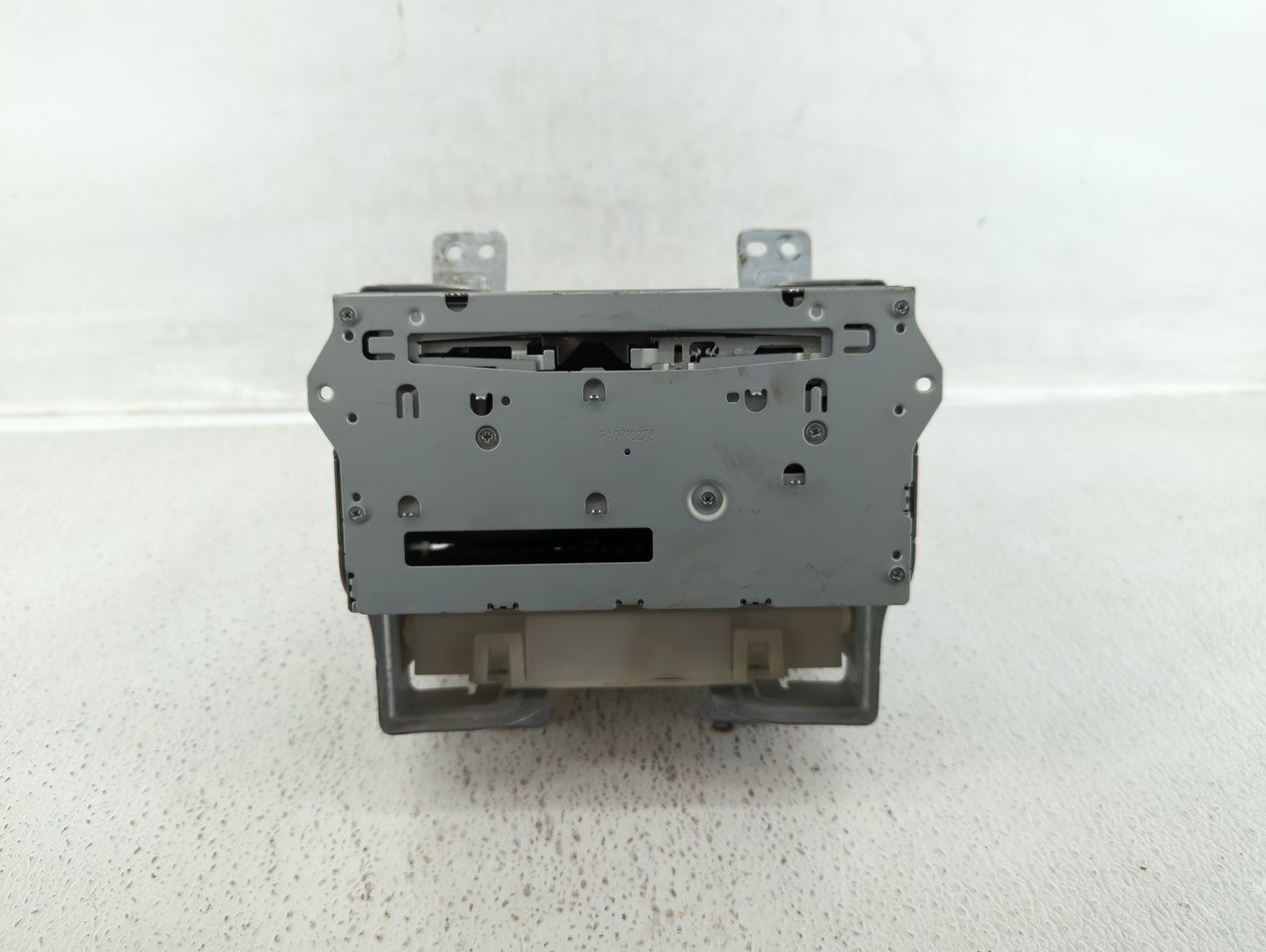 2009-2010 Nissan Maxima Am Fm Cd Player Radio Receiver - Oemusedautoparts1.com