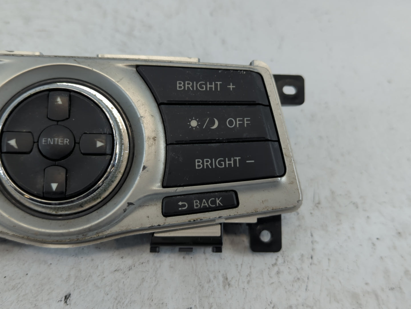 2009-2009 Nissan Maxima Am Fm Cd Player Radio Receiver - Oemusedautoparts1.com