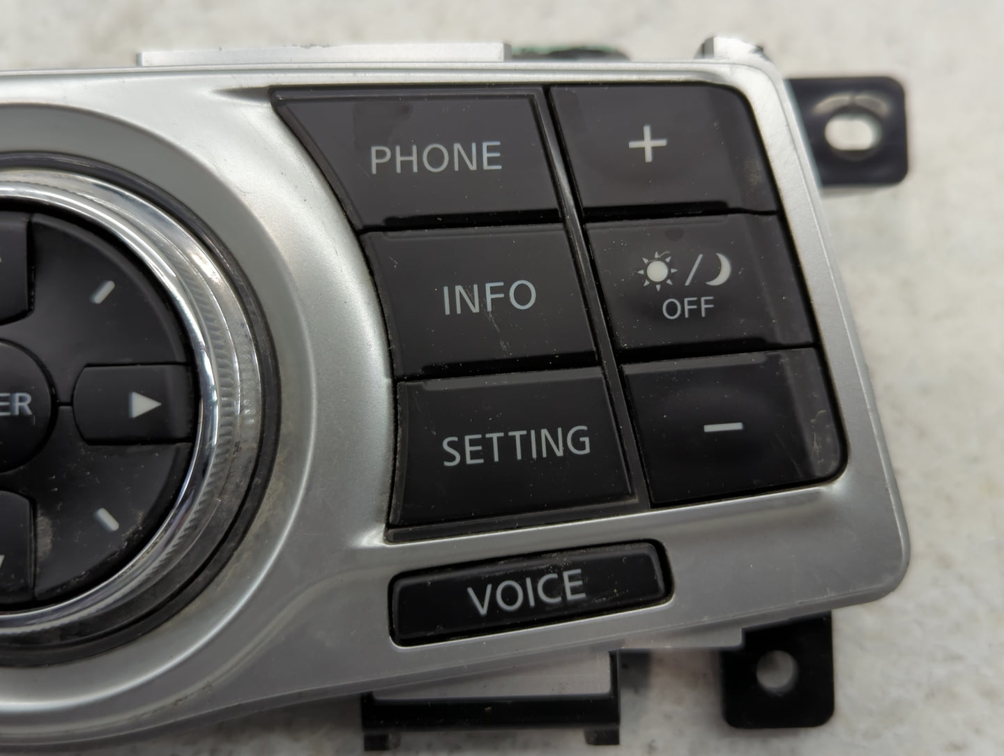 2009 Nissan Maxima Am Fm Cd Player Radio Receiver - Oemusedautoparts1.com
