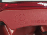 2009-2010 Nissan Murano Tail Light Assembly Driver Left OEM P/N:E423266 Fits Fits 2009 2010 OEM Used Auto Parts - Oemusedaut
