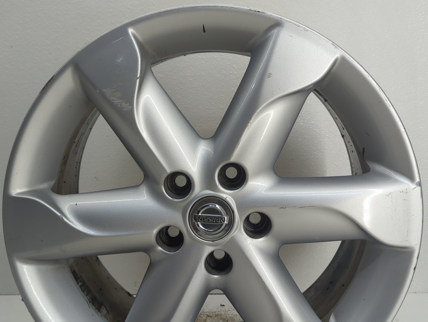 2009-2009 Nissan Murano Oem Wheel Rim - Oemusedautoparts1.com