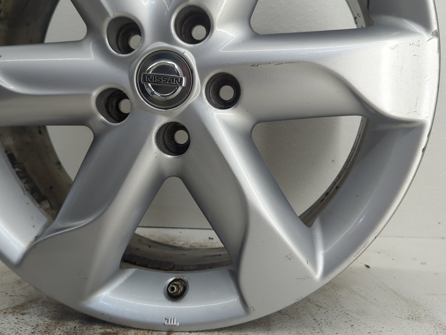 2009-2009 Nissan Murano Oem Wheel Rim - Oemusedautoparts1.com