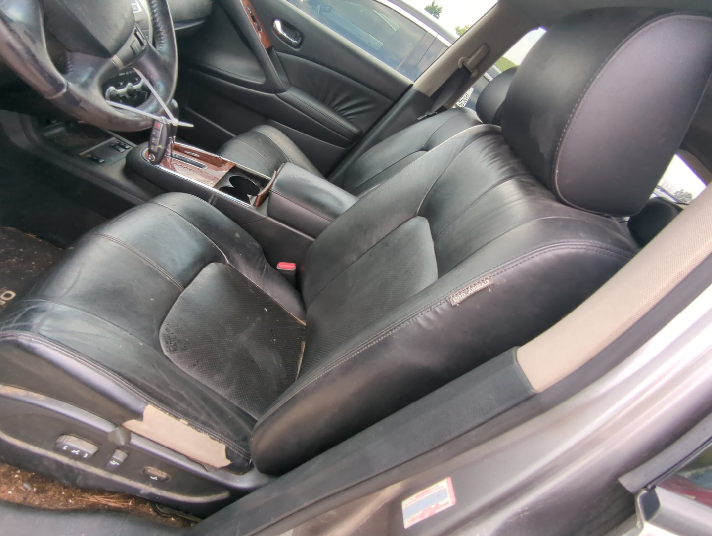 2009-2014 Nissan Murano Driver Front Seat Oem Black - Oemusedautoparts1.com