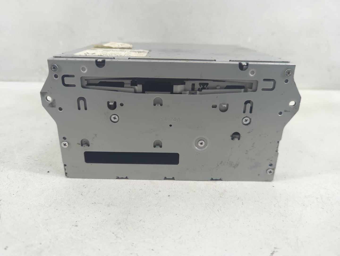 2009-2010 Nissan Murano Radio AM FM Cd Player Receiver Replacement P/N:25915-1AA0A Fits Fits 2009 2010 OEM Used Auto Parts -