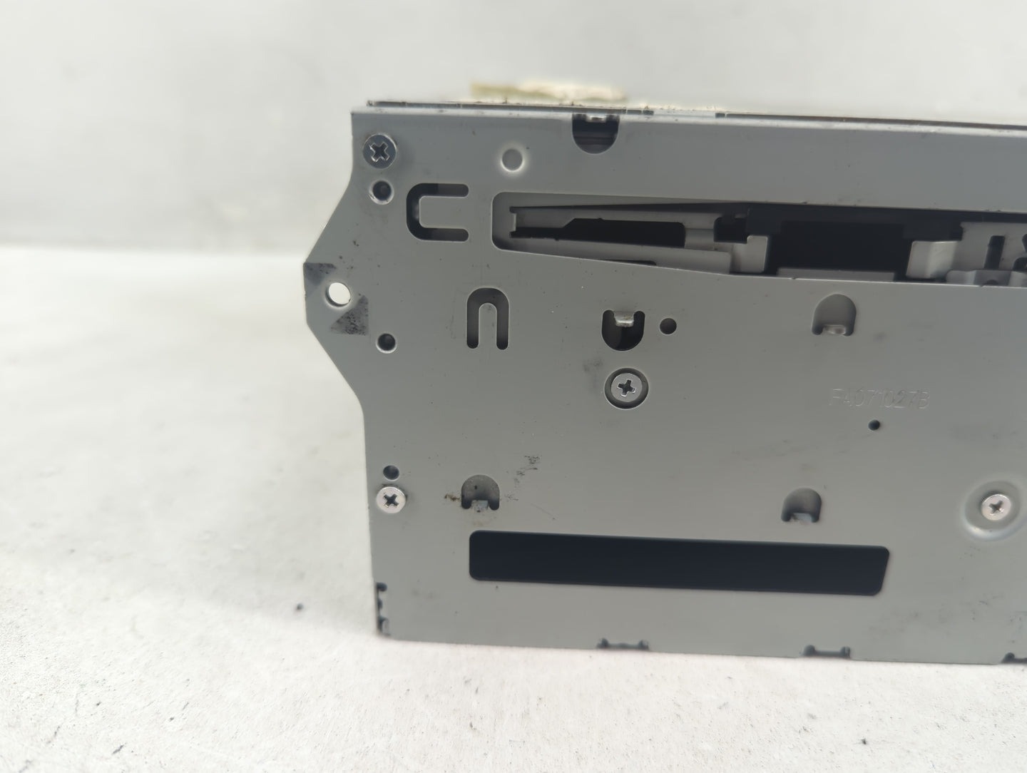 2009-2010 Nissan Murano Radio AM FM Cd Player Receiver Replacement P/N:25915-1AA0A Fits Fits 2009 2010 OEM Used Auto Parts -