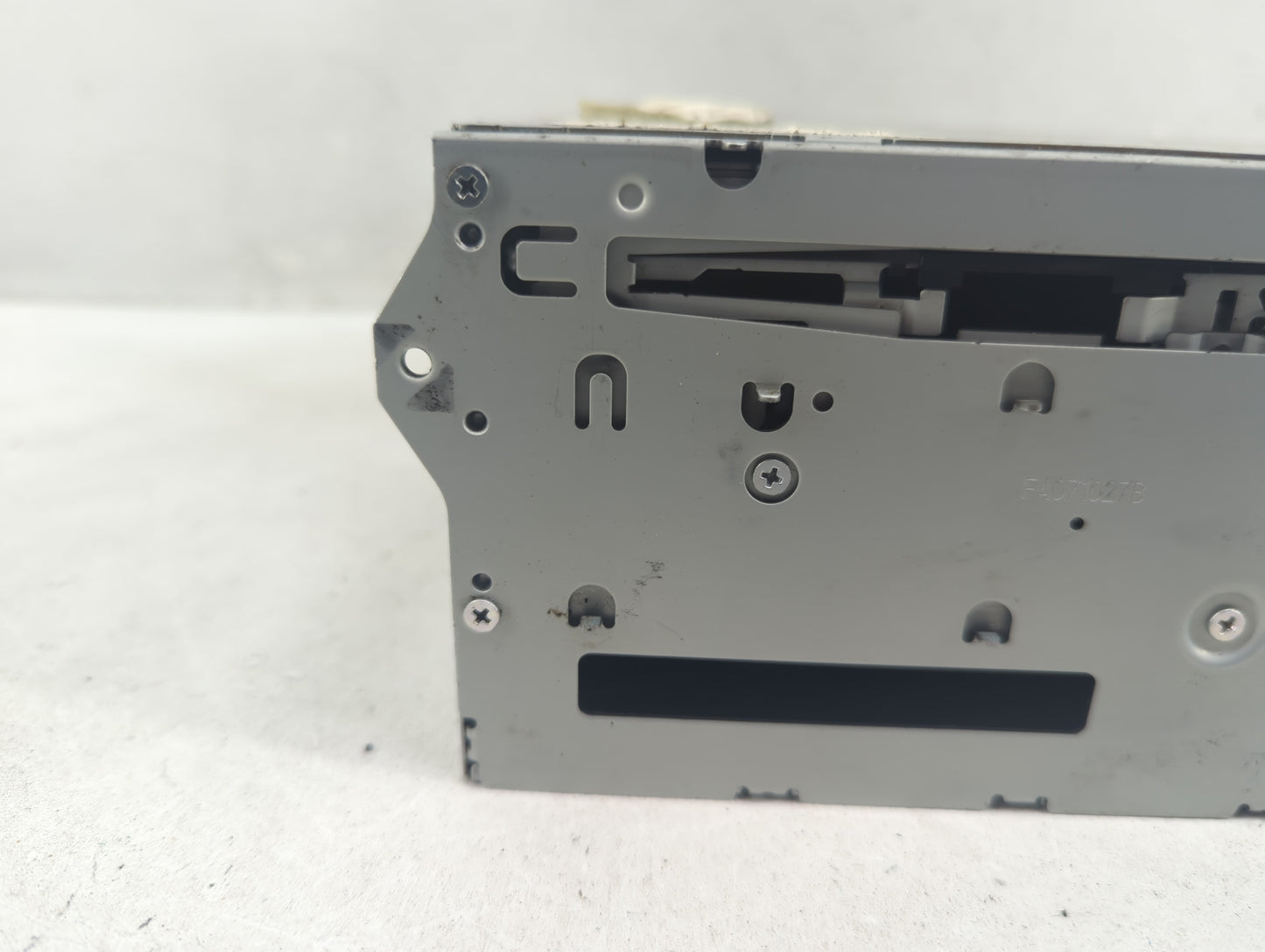 2009-2010 Nissan Murano Radio AM FM Cd Player Receiver Replacement P/N:25915-1AA0A Fits Fits 2009 2010 OEM Used Auto Parts -