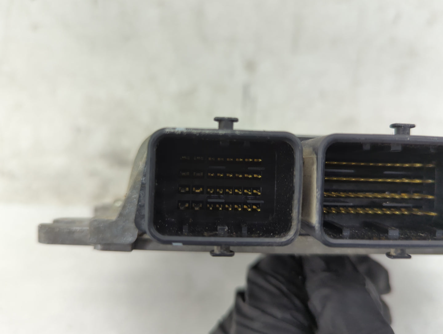 2009 Nissan Murano PCM Engine Control Computer ECU ECM PCU OEM Fits OEM Used Auto Parts - Oemusedautoparts1.com