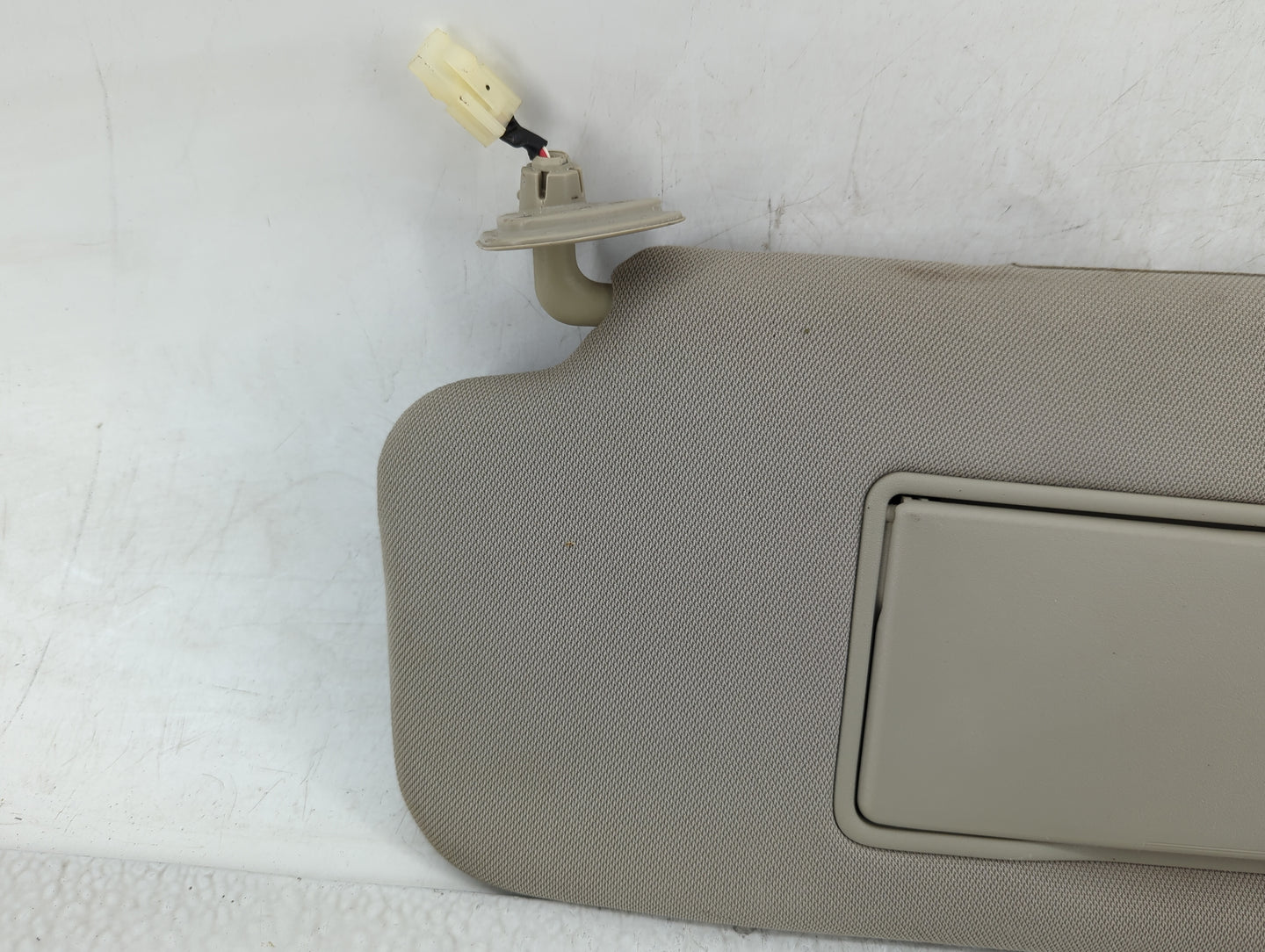 2009-2014 Nissan Murano Sun Visor Shade Replacement Passenger Right Mirror Fits Fits 2009 2010 2011 2012 2013 2014 OEM Used 