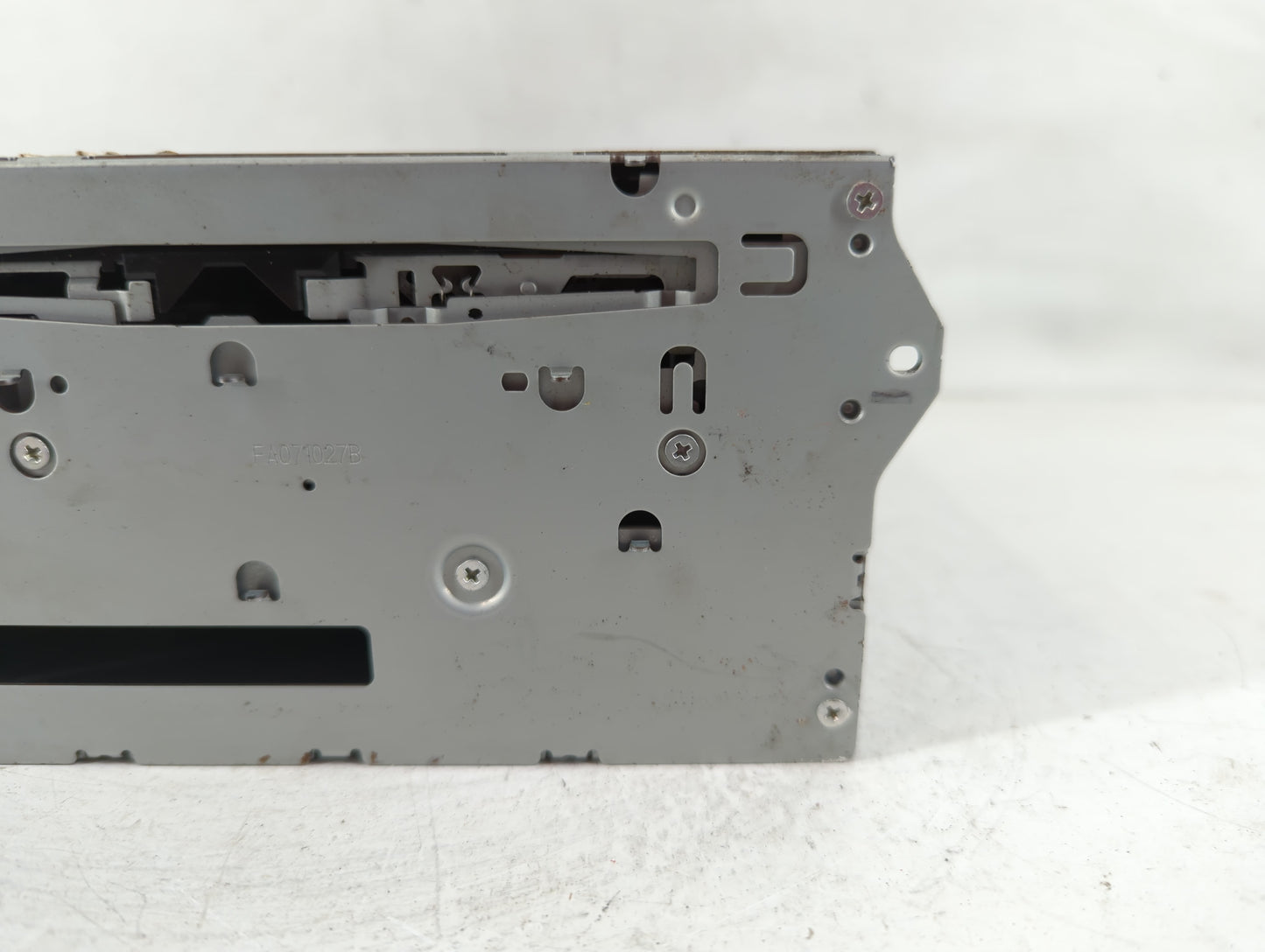 2009-2010 Nissan Murano Radio AM FM Cd Player Receiver Replacement P/N:M5X8MAX 25915 1AA0A Fits Fits 2009 2010 OEM Used Auto